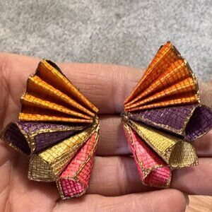VINTAGE HANDMADE ETHNIC MULTICOLORED RAFFA FABRIC HOLLOW FAN POST 1.2" EARRINGS